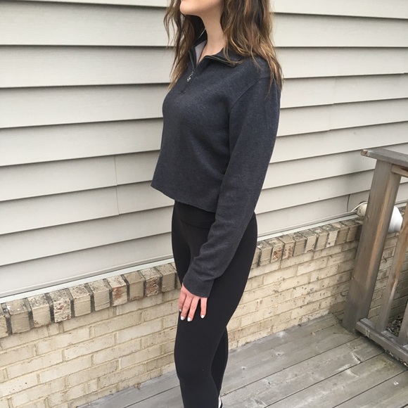 Banana republic quarter zip - Picture 5 of 7